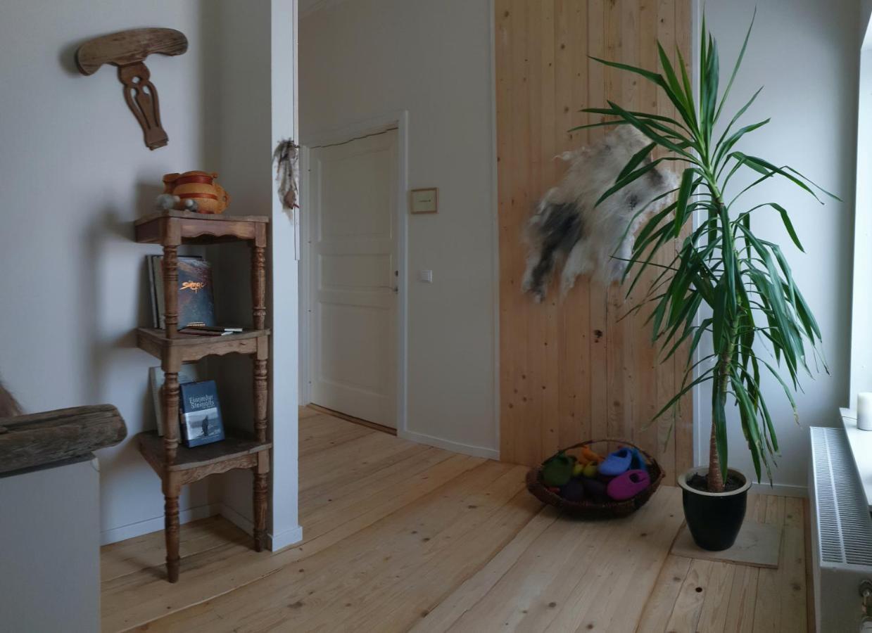 Slow Travel Myvatn - Þufa - Private Homestay ภายนอก รูปภาพ